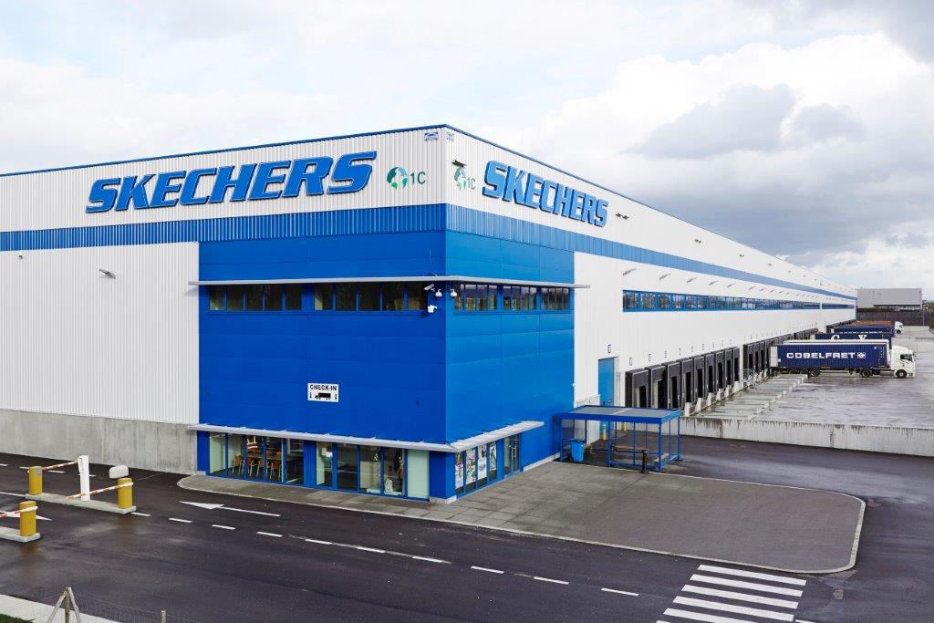 international er nok Hængsel Flexible logistics for millions of shoes at Skechers - Logistics Inside  :Logistics Inside